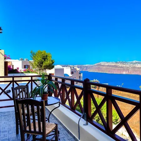 Aspalathos Apartment *