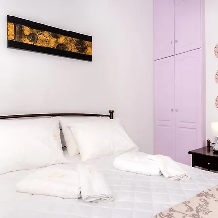 Aspalathos * Akrotiri (Santorini)