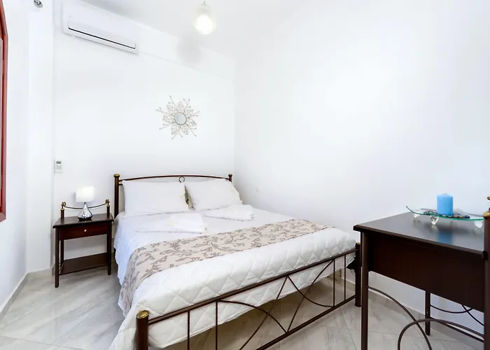 Aspalathos Apartamento *